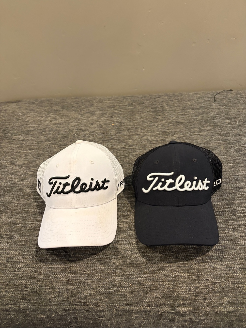 Titleist Tour Performance Mesh Hats (2-Pack)